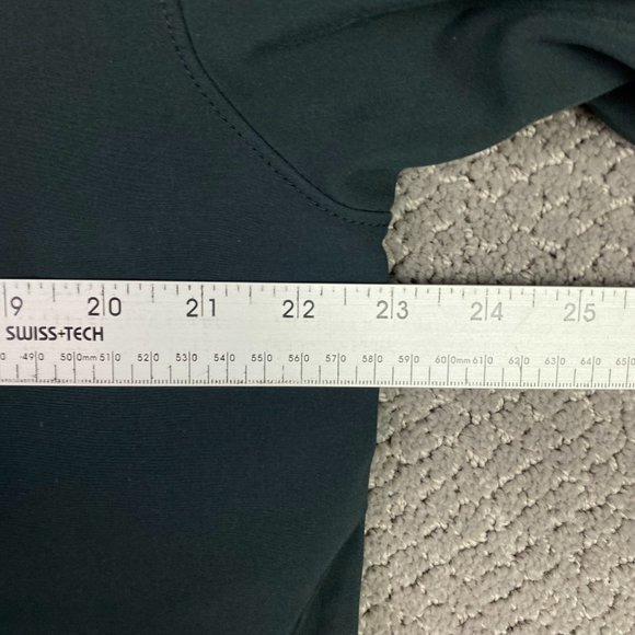 Mountain Hardwear Softshell Jacket - Picture 10 of 14